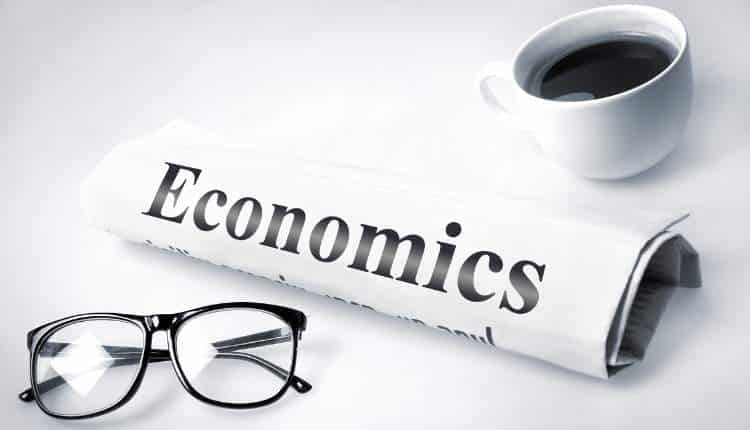 Economics Shapes Better Thinkers