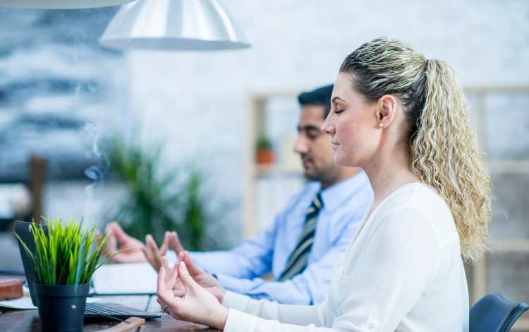 Mindfulness to the Workplace