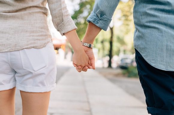 12 Relationship Goals to Make Your Love Deeper and Stronger